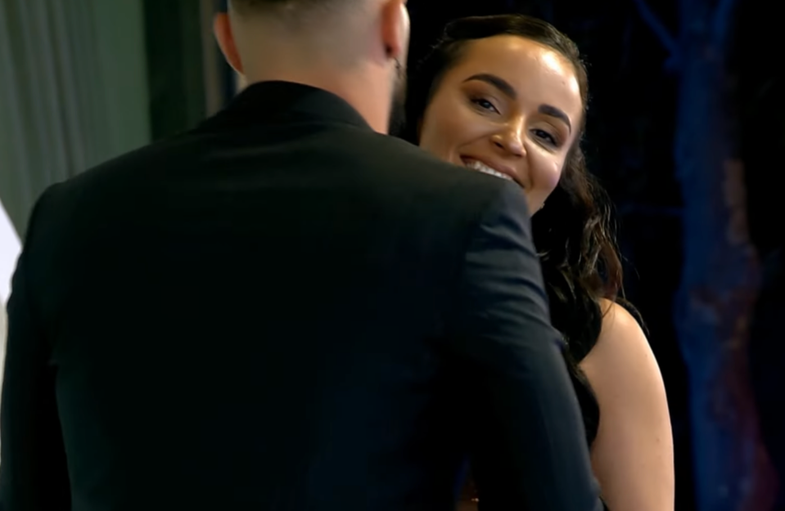 Këto leksione nga Dua Lipa duhet t’i lexosh patjetër